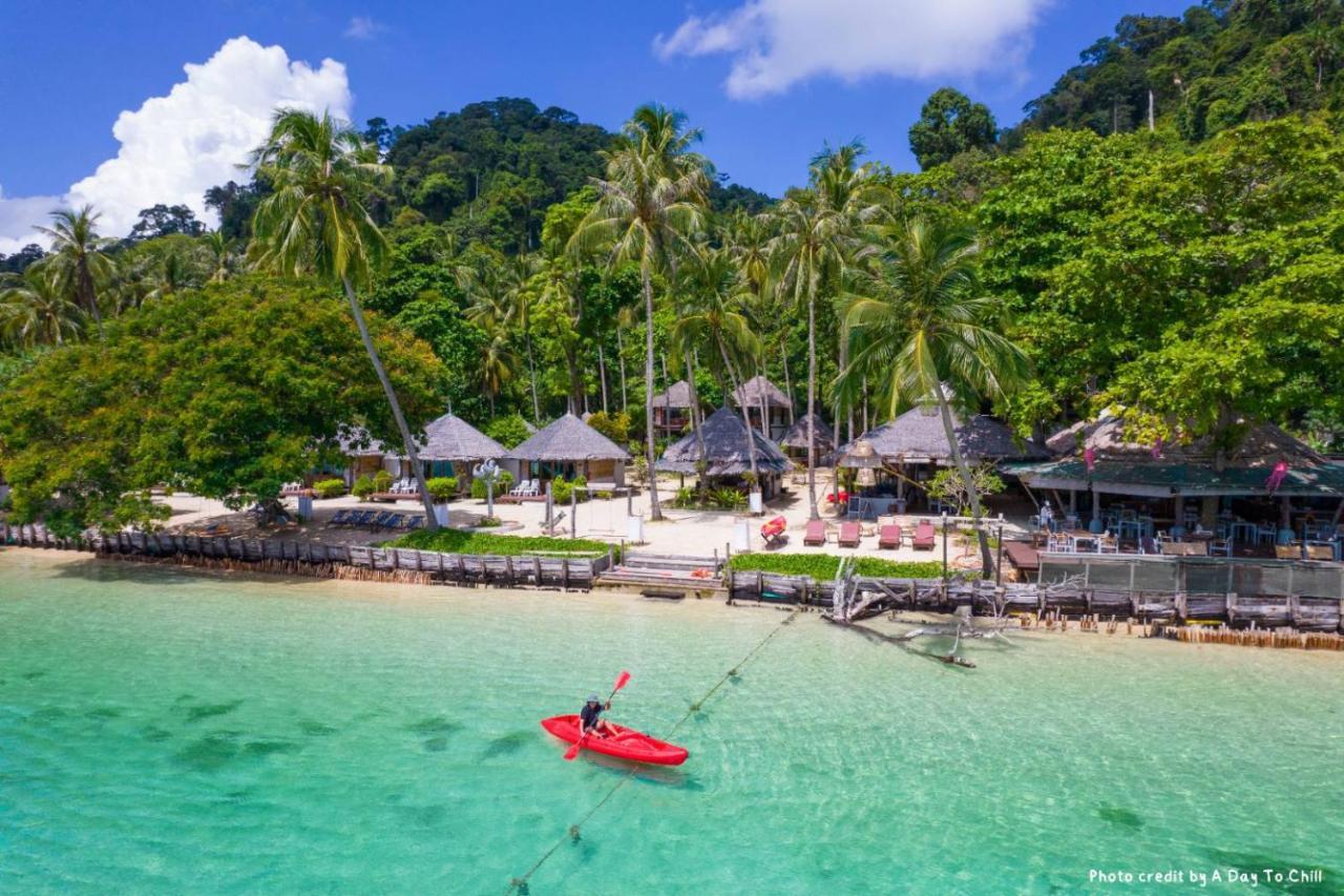 Thapwarin Resort - Green Hotel Koh Ngai Exteriör bild
