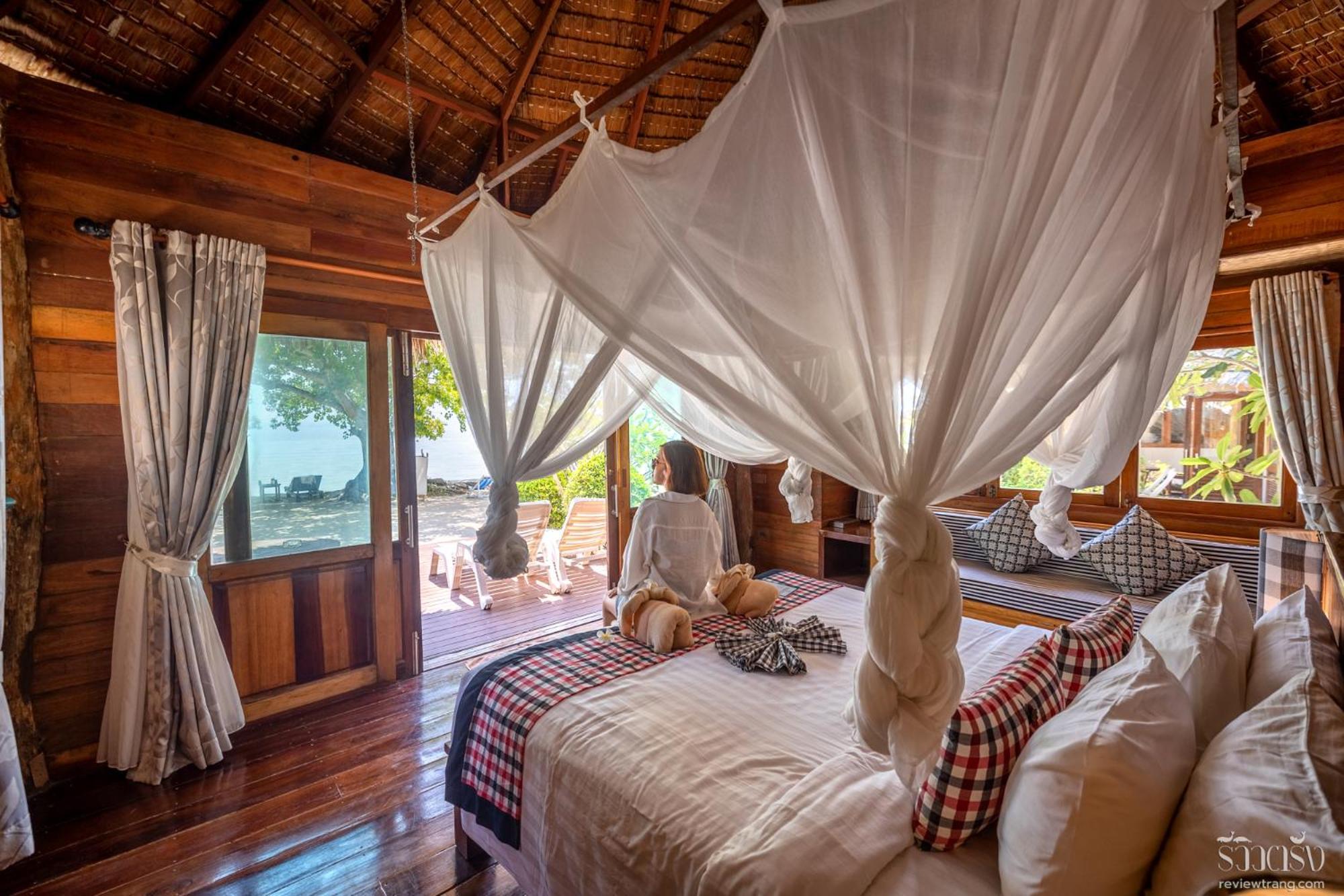 Thapwarin Resort - Green Hotel Koh Ngai Exteriör bild